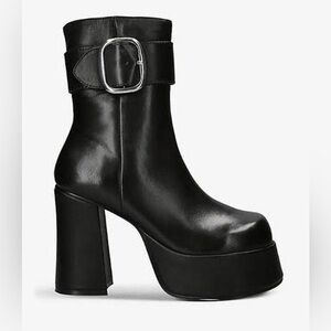 Steve Madden Women’s 6.5M Siren Platform Boots